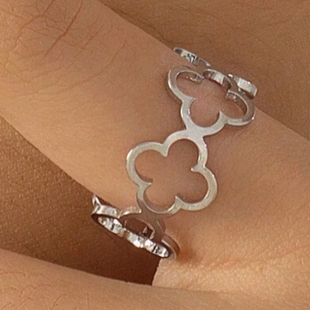 Luxe Adjustable Dainty Ring - Picture 3 of 6